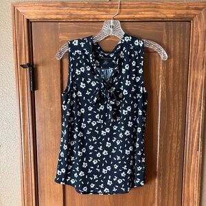 Banana Republic Navy Floral Sleeveless Tie Front Top, size XS
